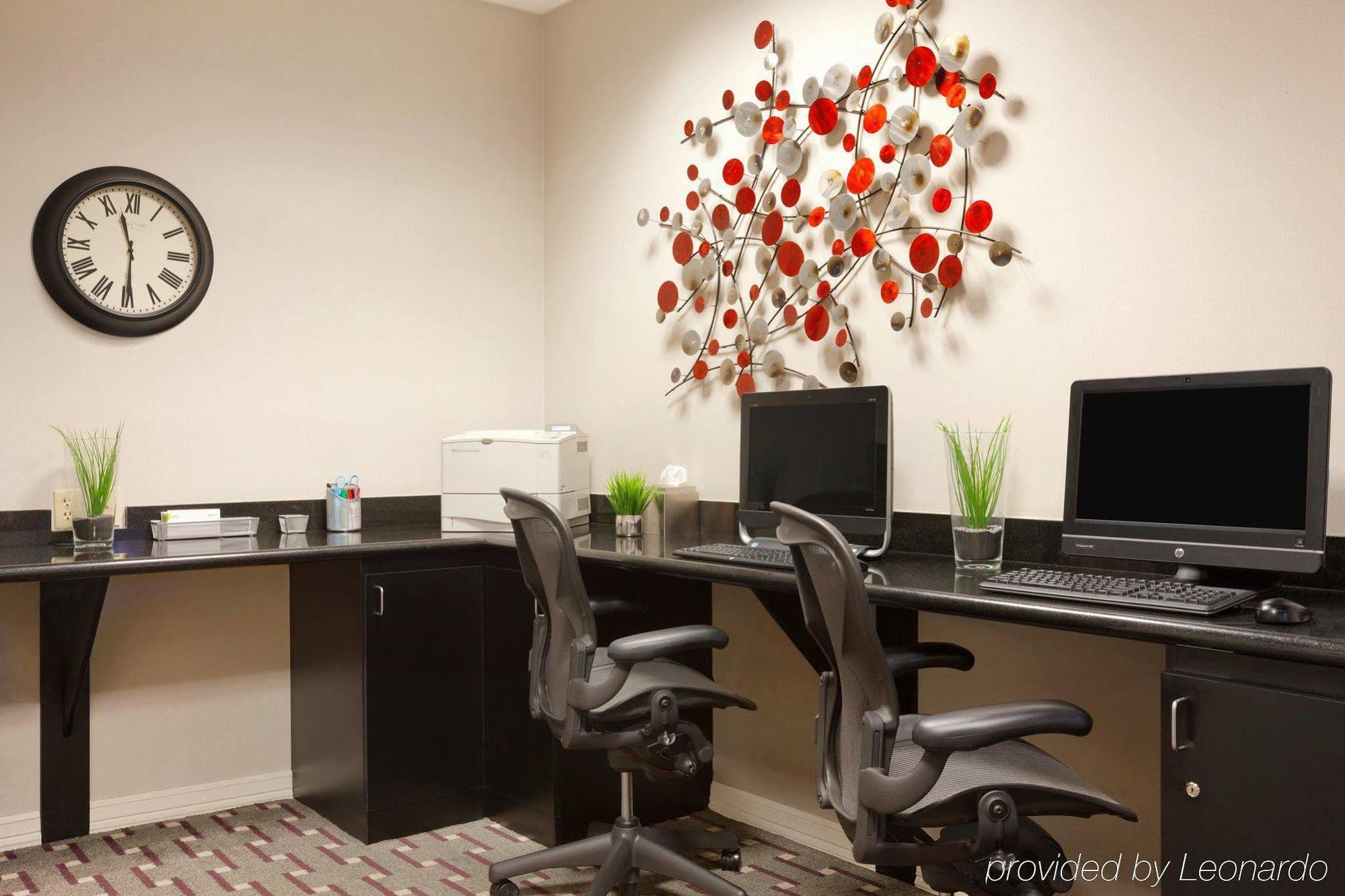 Radisson Hotel Phoenix Airport Экстерьер фото